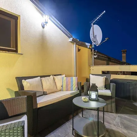 In Risika/insel Krk 36899 Holiday home *